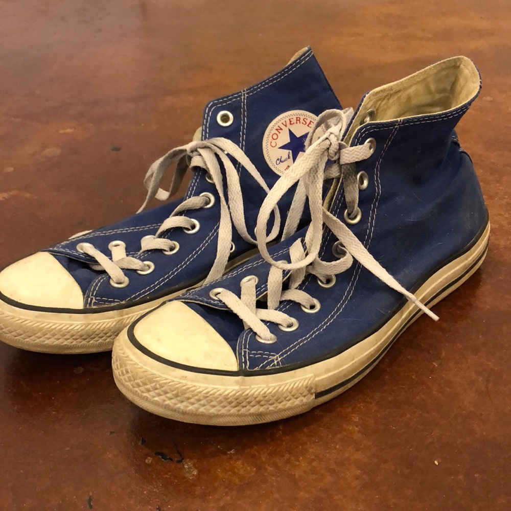 Blue converse